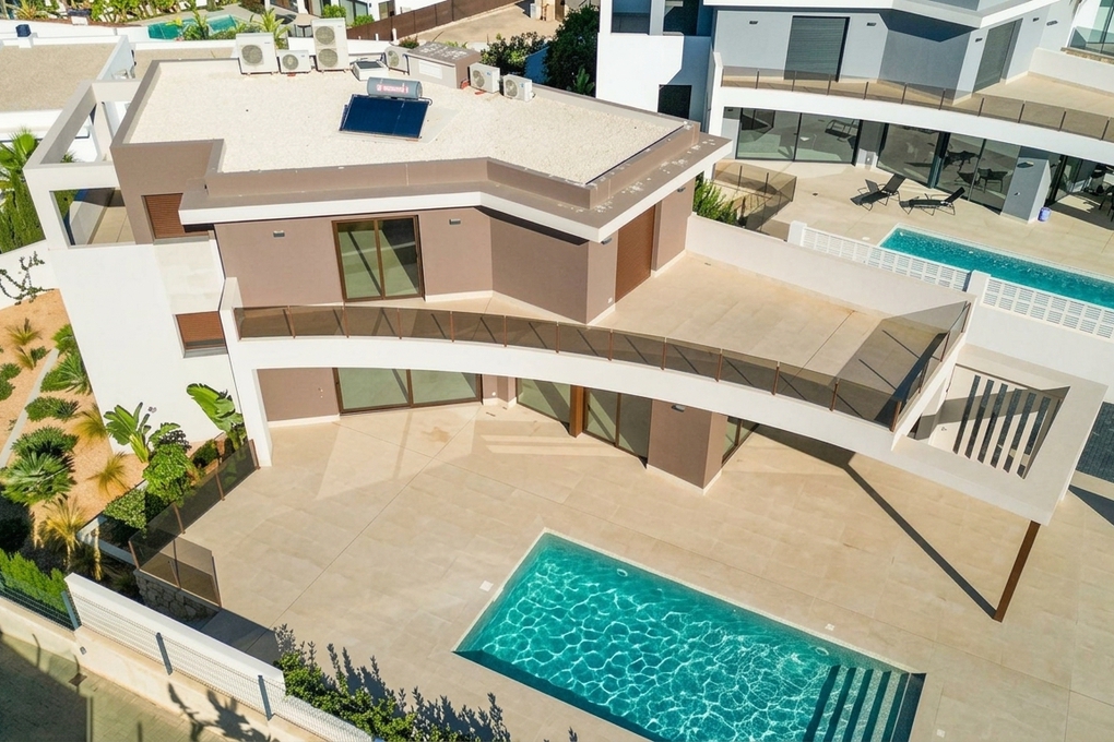 NEW BUILD VILLA CLOSE TO ALL AMENITIES — photo 5