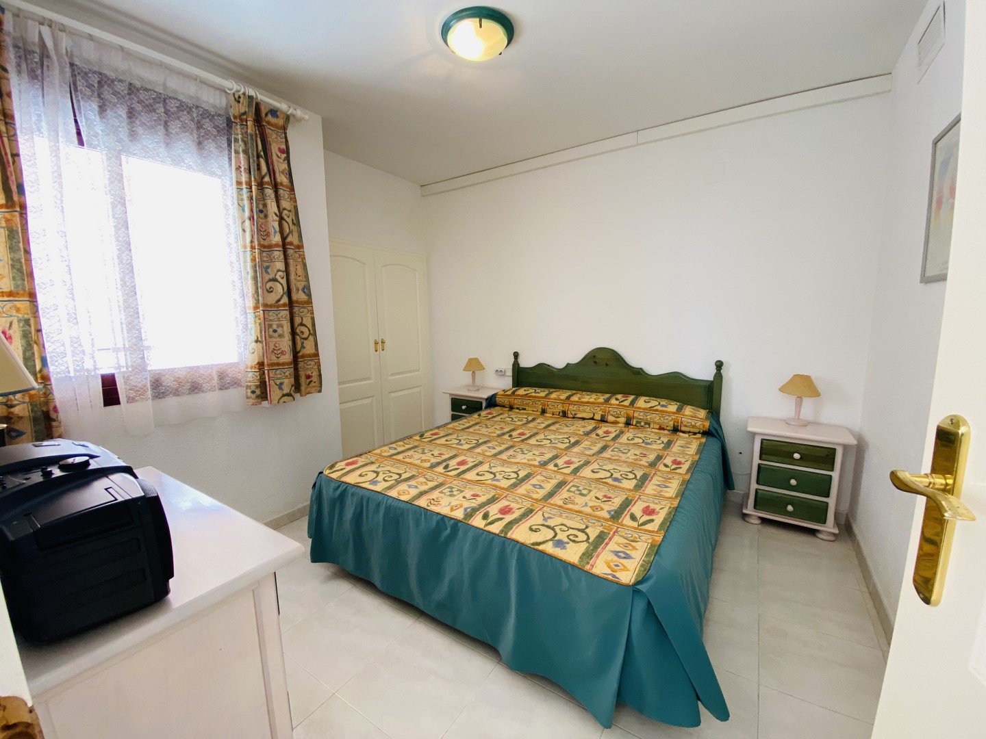 Nice one bedroom apartment on the first line of Calpe.